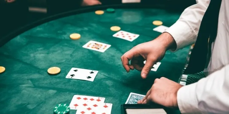 Tìm hiểu về nguồn gốc trò chơi Poker tại các sòng Casino